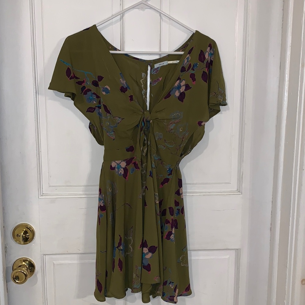 Urban Outfitters Tie Front Romper